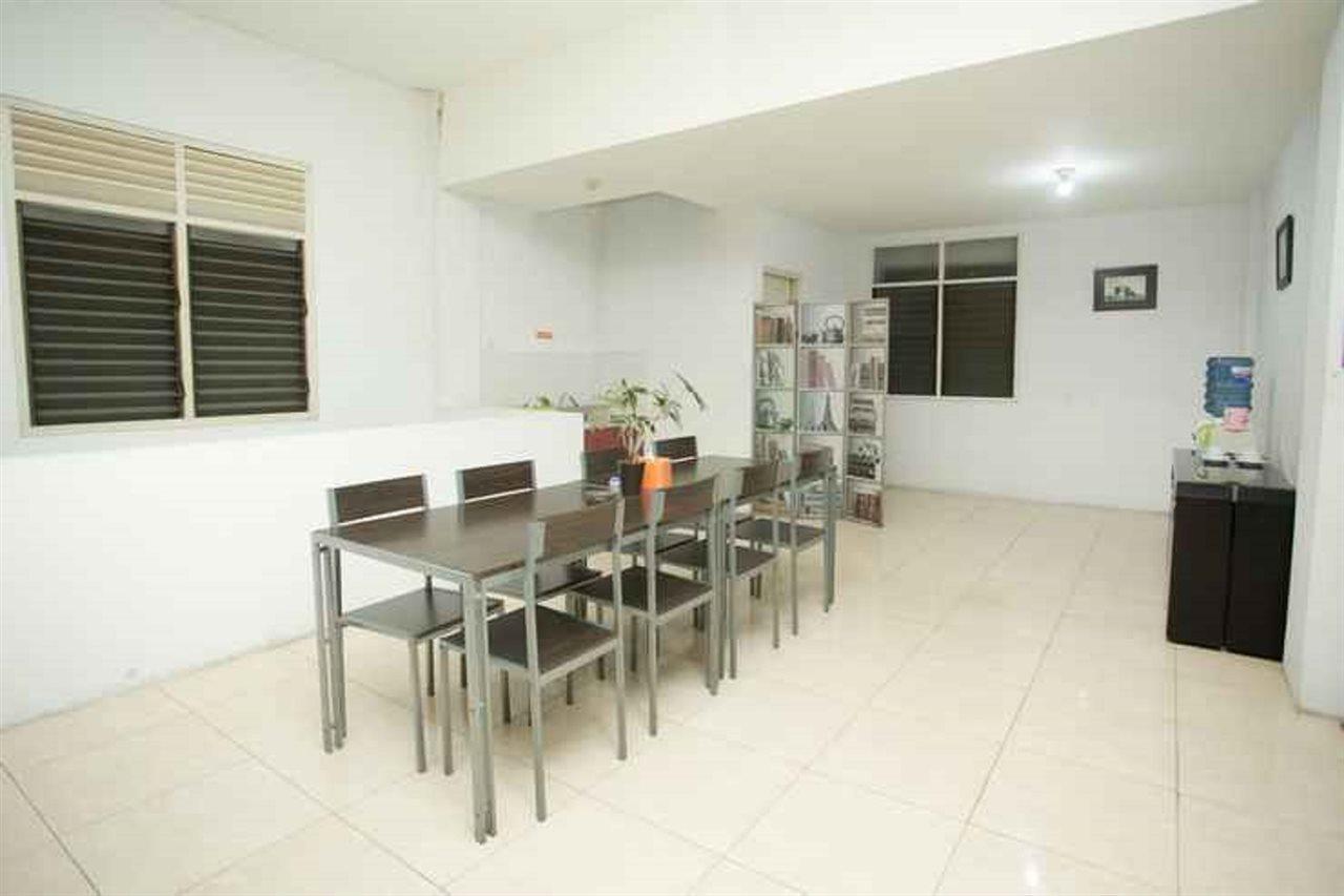 Oyo 850 Lapan Lapan Hotel Banjarmasin  Exterior photo